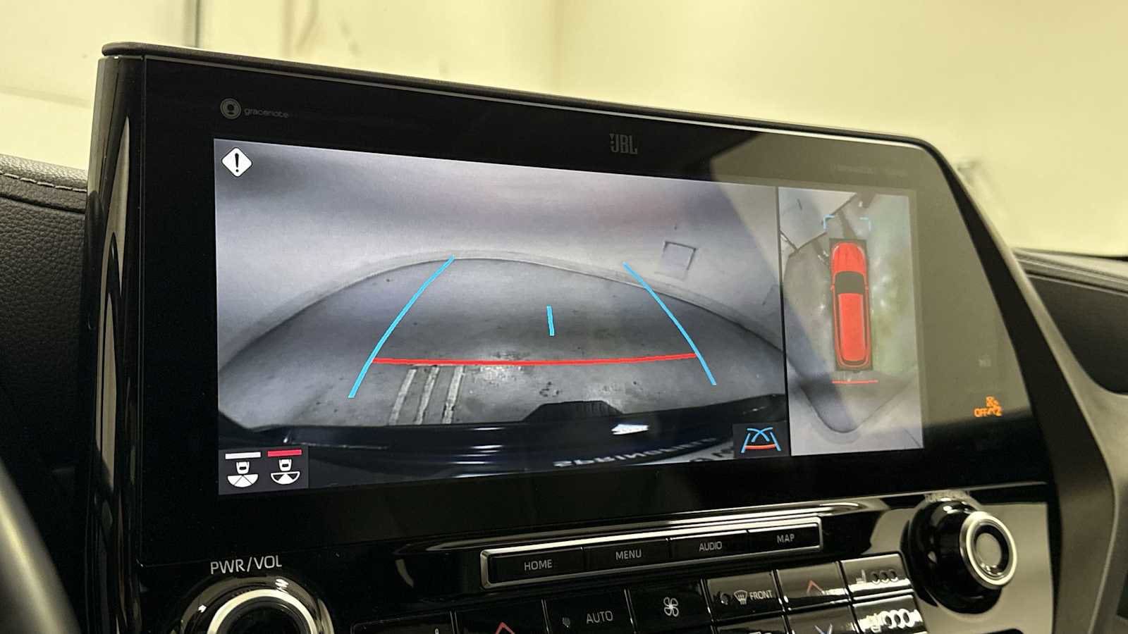 Thumbnail: 2021 Toyota Highlander - 19