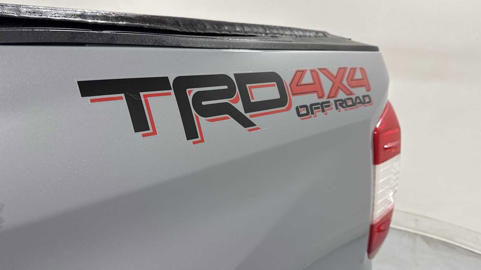 Thumbnail: 2018 Toyota Tundra - 26