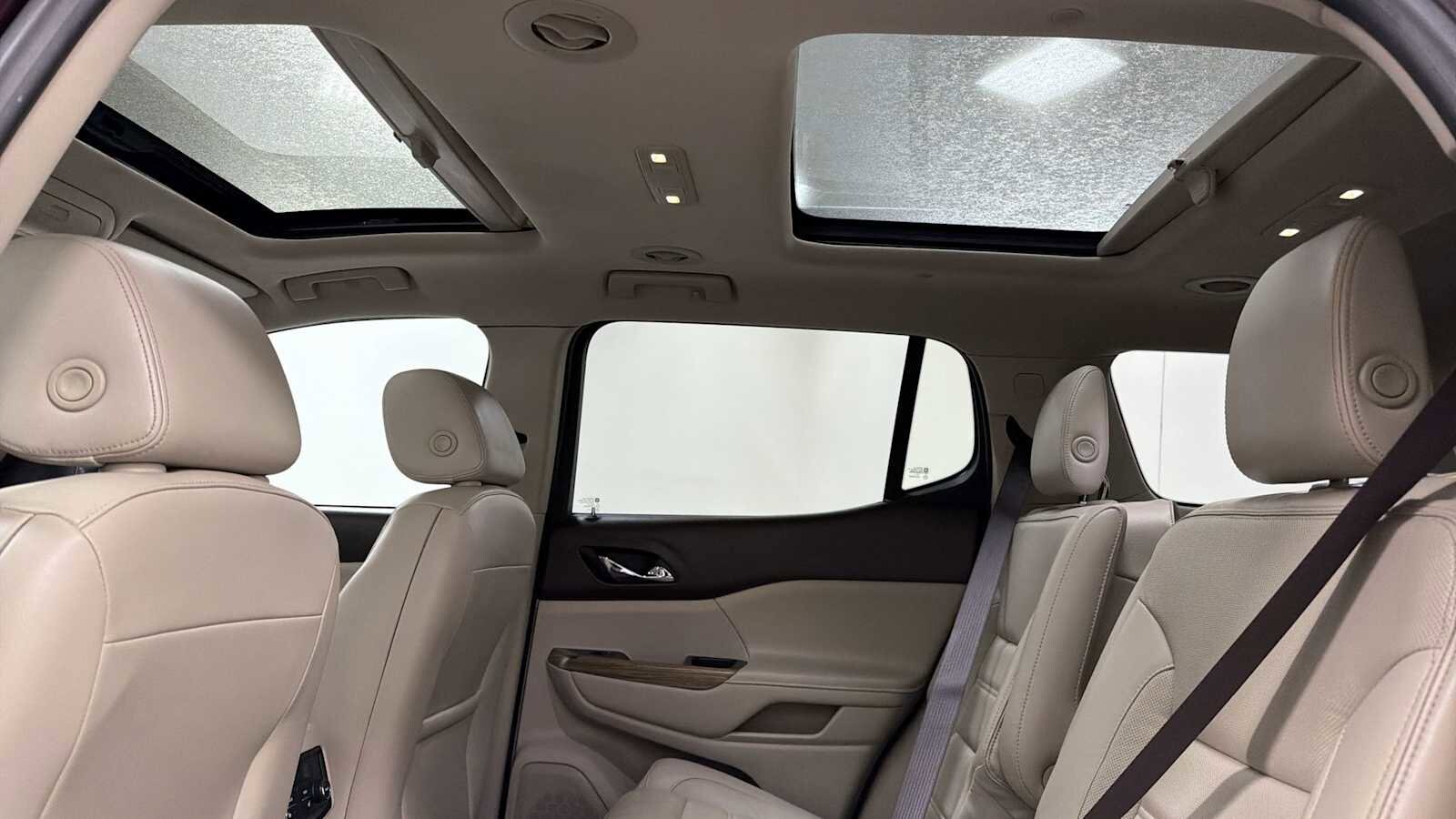 Thumbnail: 2017 GMC Acadia - 25