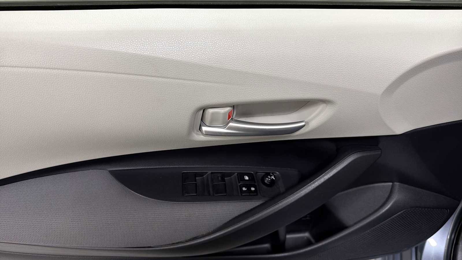 Thumbnail: 2020 Toyota Corolla - 15