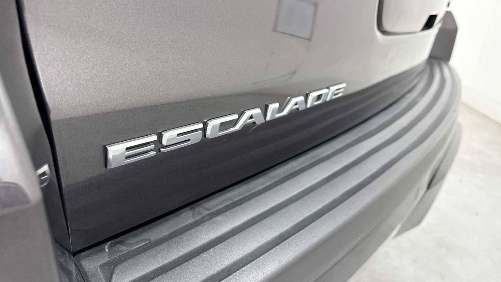 Thumbnail: 2017 Cadillac Escalade - 30