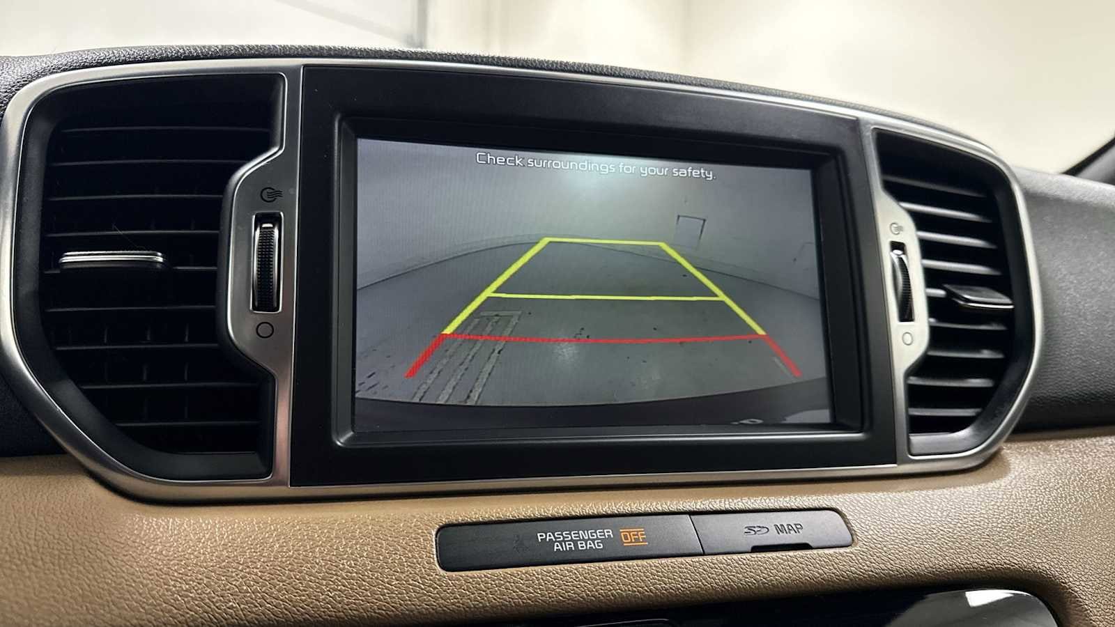 Thumbnail: 2017 Kia Sportage - 19