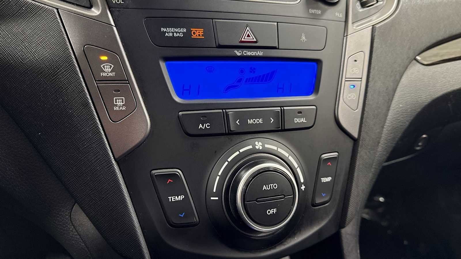 Thumbnail: 2014 Hyundai Santa Fe - 20