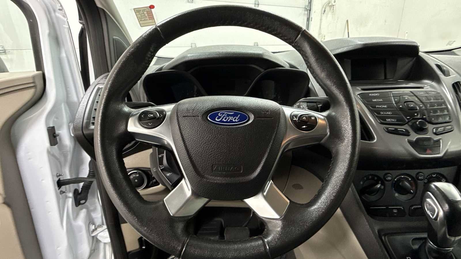 Thumbnail: 2015 Ford Transit Series - 16