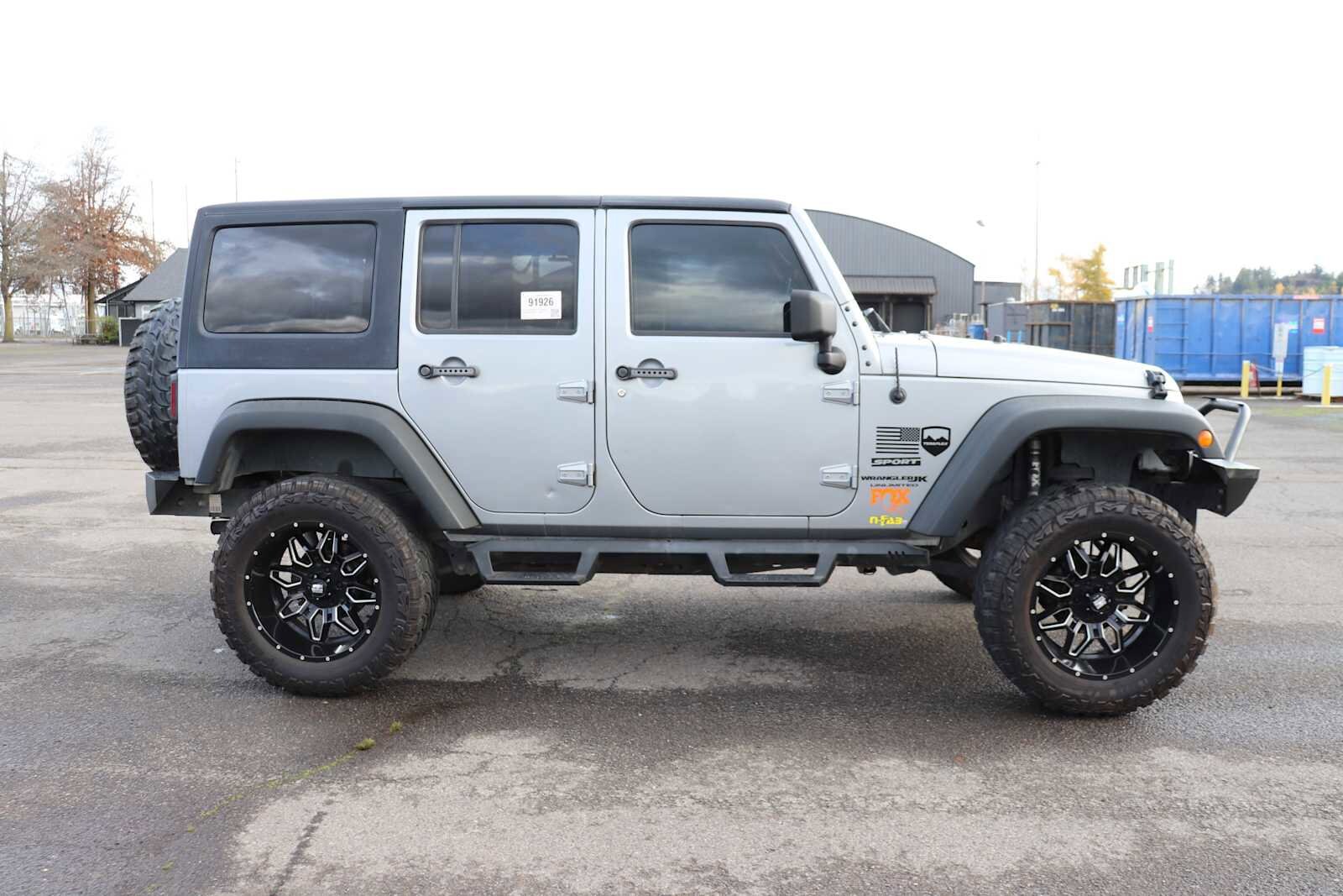2018 Jeep Wrangler Unlimited Sport photo 4