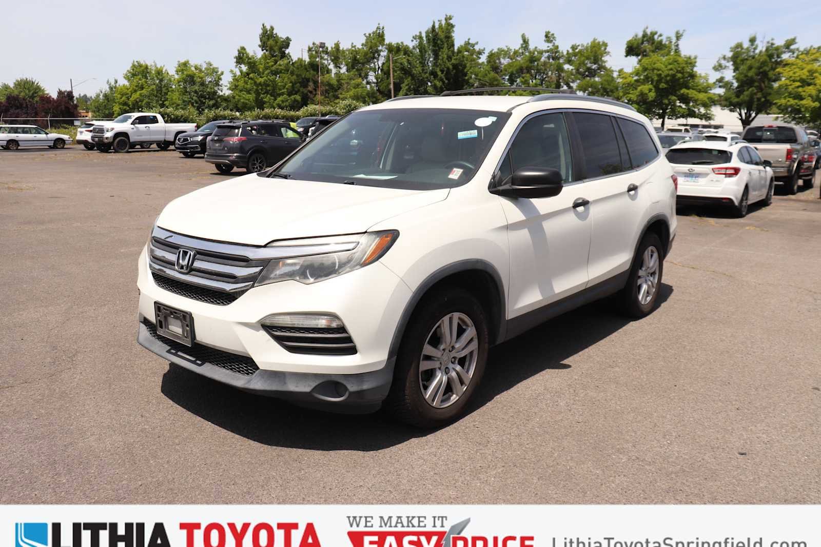 2017 Honda Pilot 4WD LX's photo