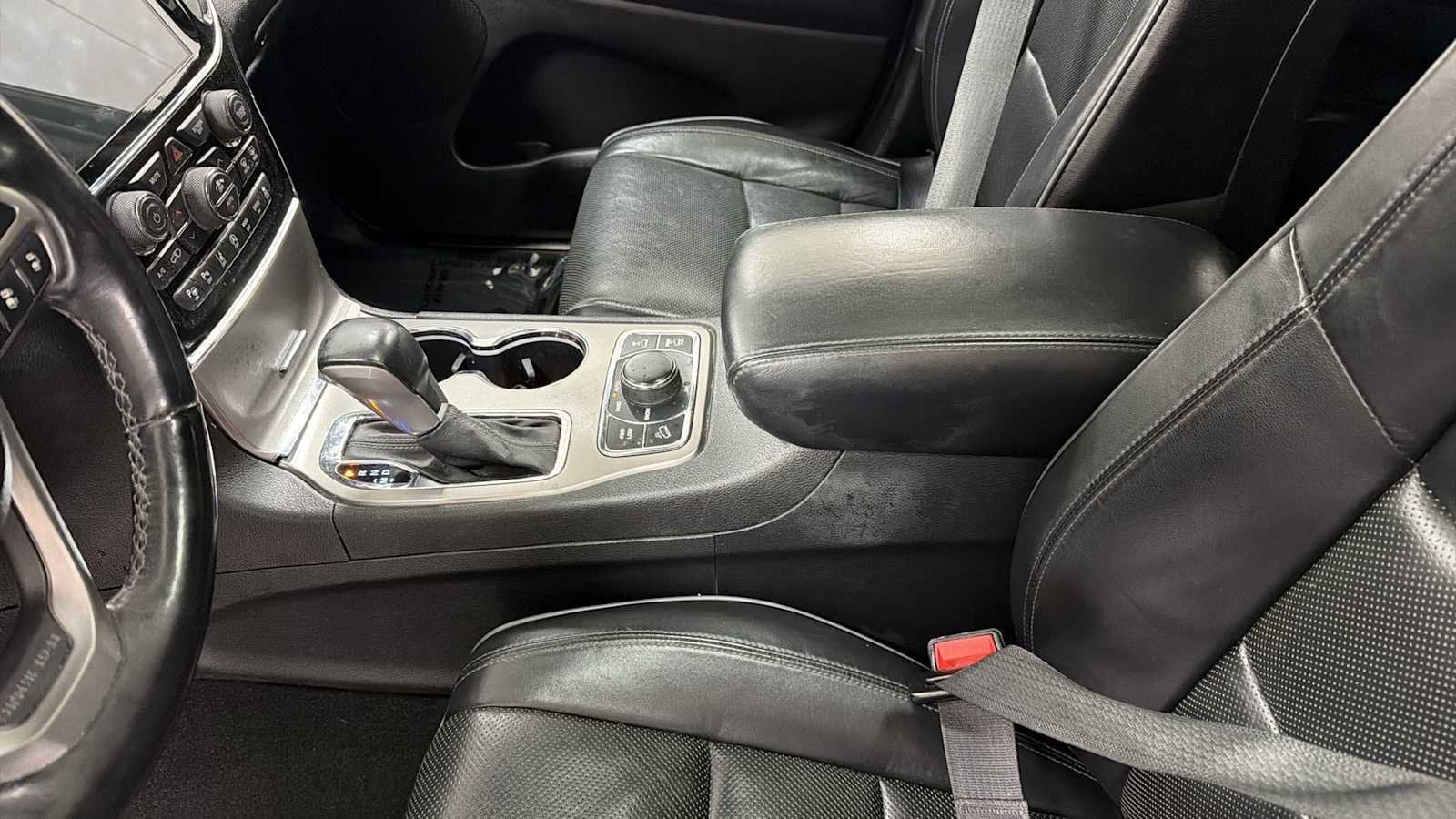 Thumbnail: 2019 Jeep Grand Cherokee - 23