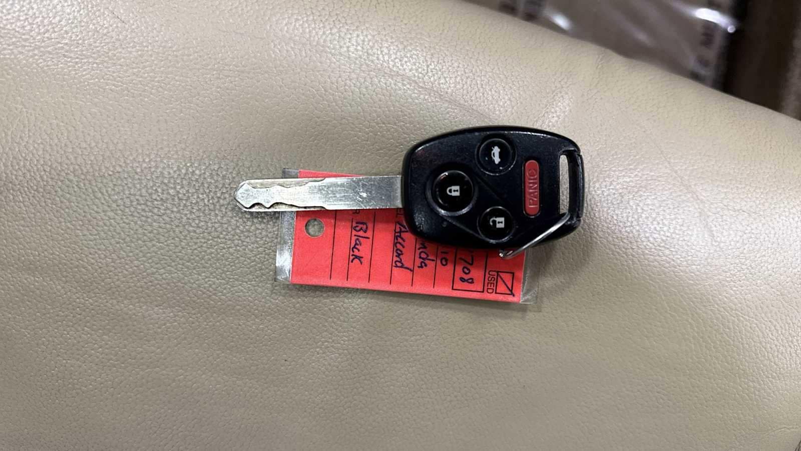 Thumbnail: 2010 Honda Accord - 30