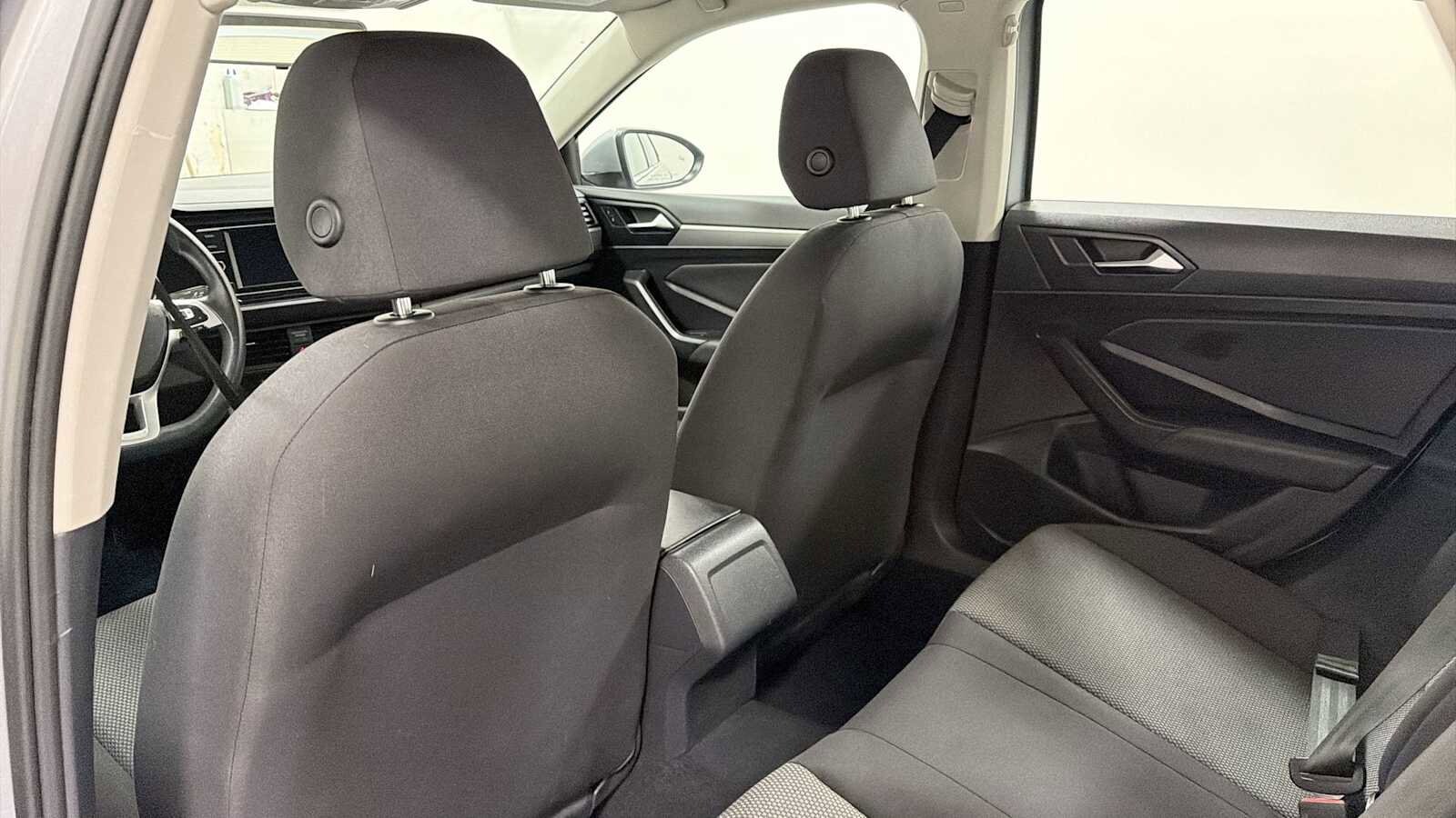 Thumbnail: 2021 Volkswagen Jetta - 23