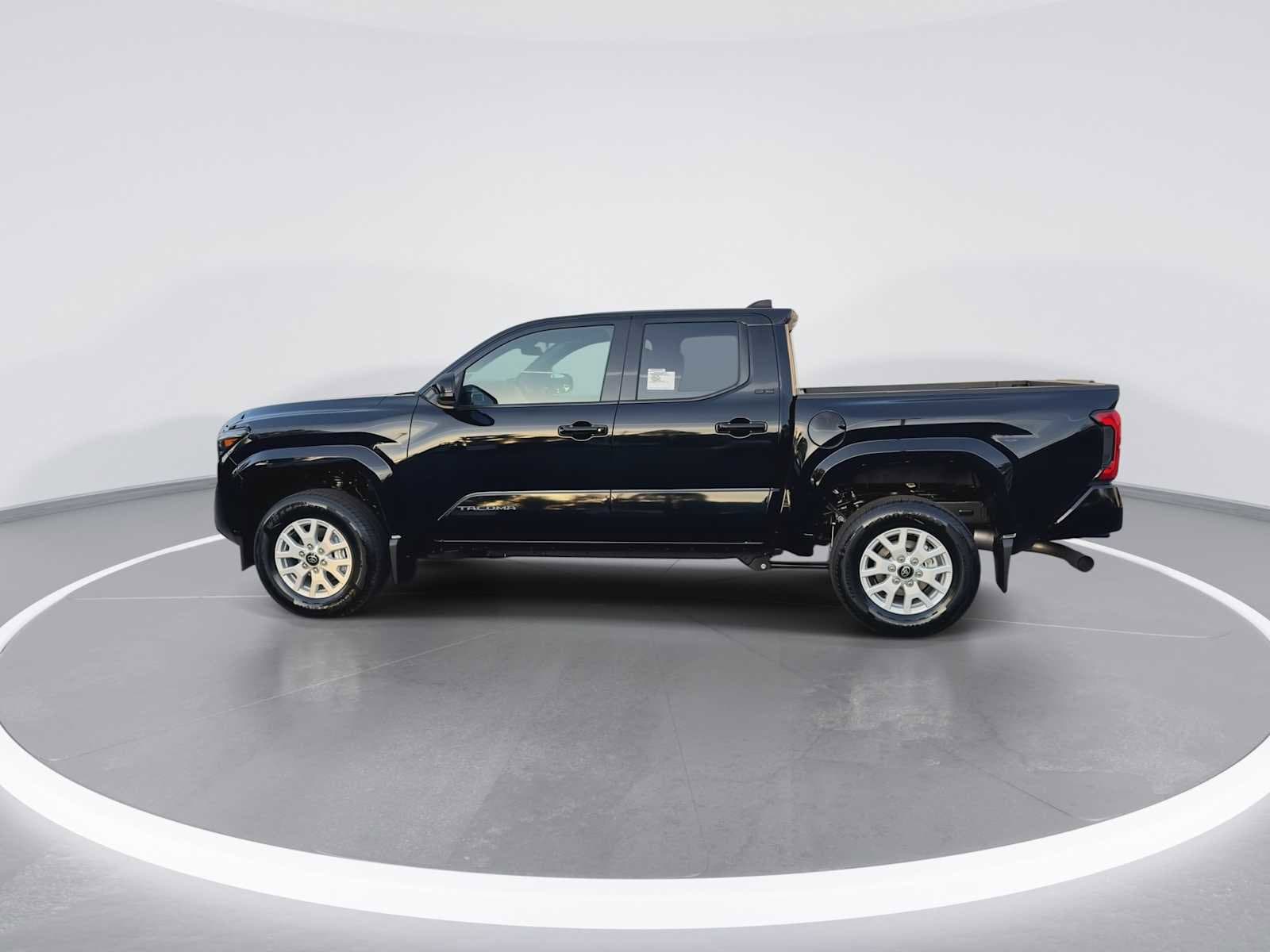 Thumbnail: 2025 Toyota Tacoma - 5