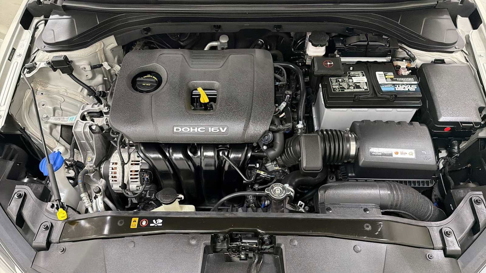 Thumbnail: 2018 Hyundai Elantra - 31