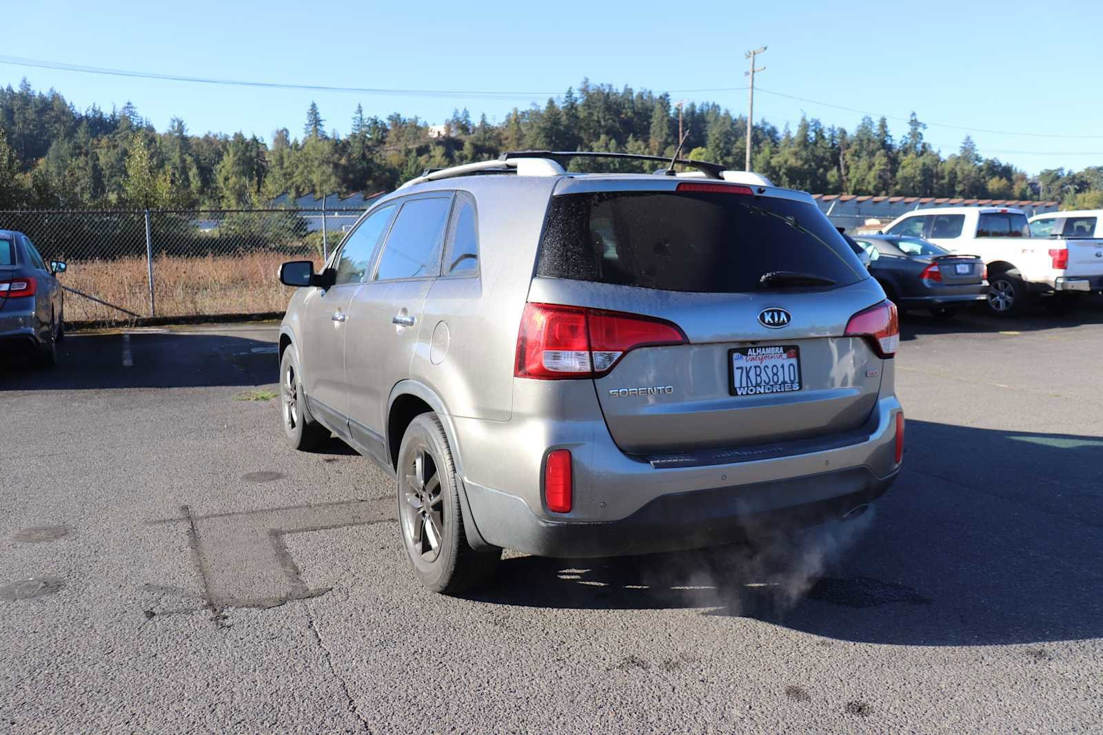 Thumbnail: 2015 Kia Sorento - 7