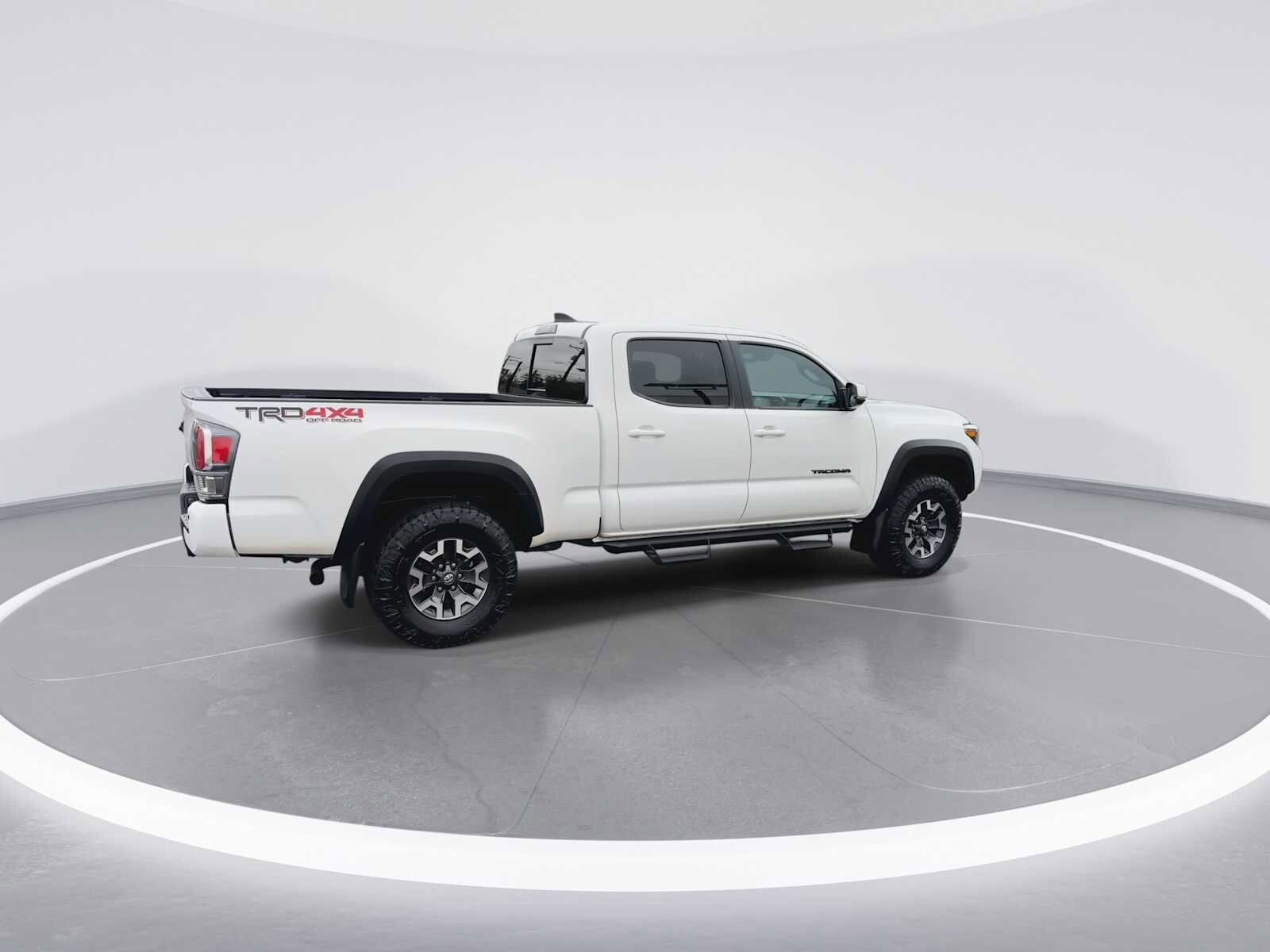 Thumbnail: 2023 Toyota Tacoma - 8