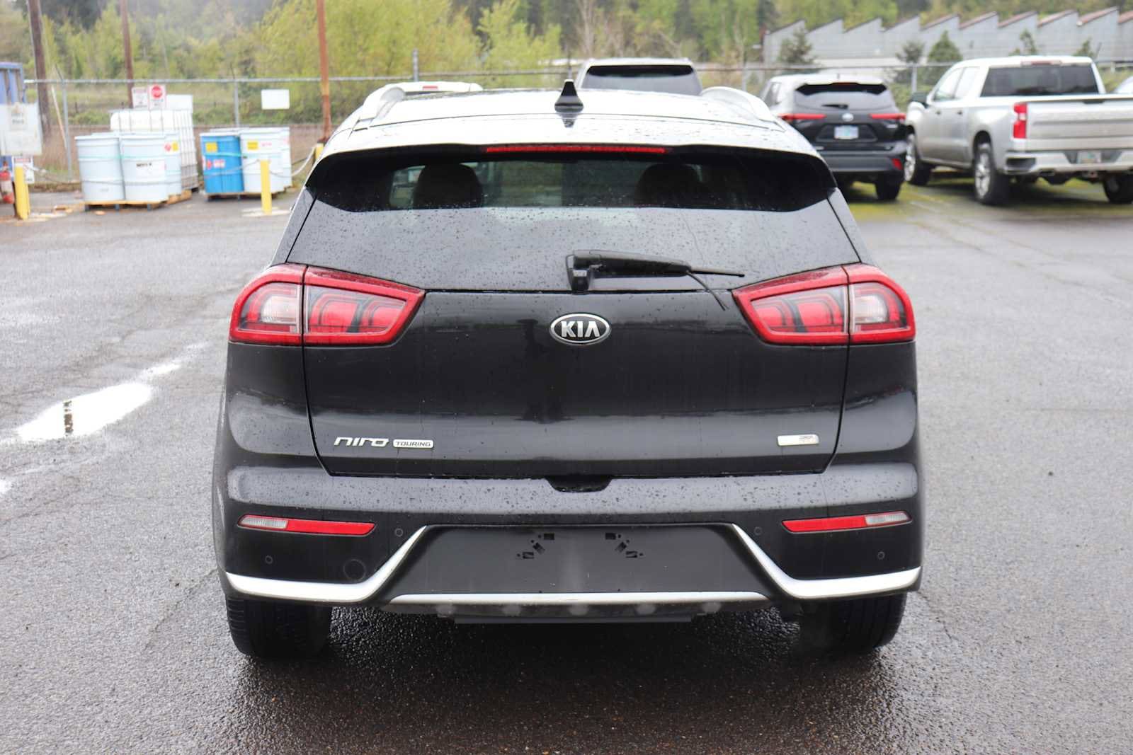 Thumbnail: 2017 Kia Niro - 6