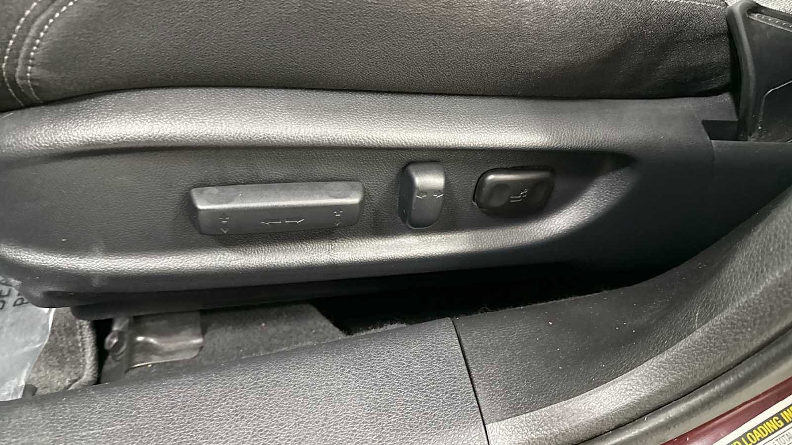 Thumbnail: 2013 Honda Accord - 14