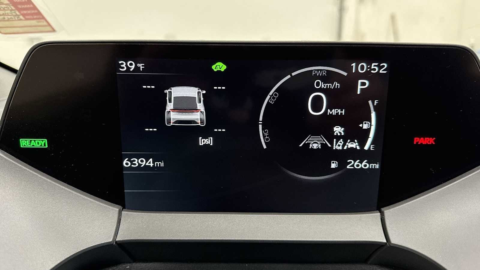 Thumbnail: 2025 Toyota Prius - 17