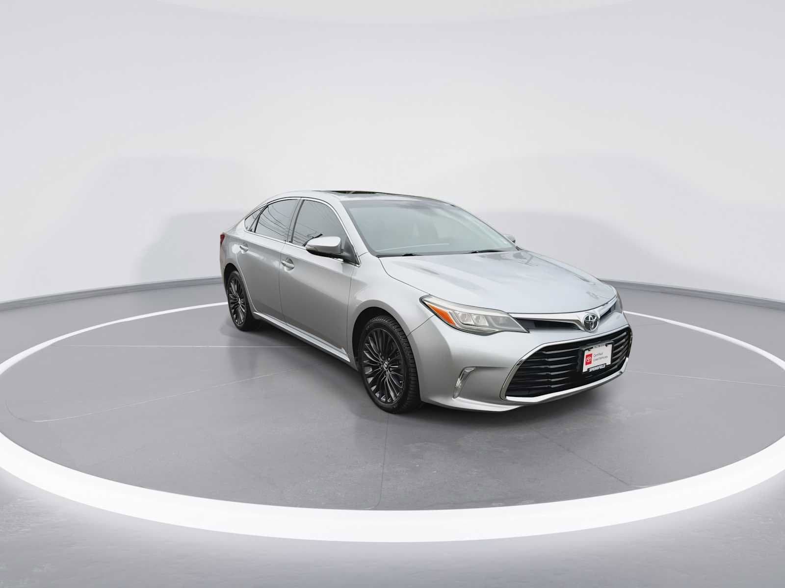 Thumbnail: 2016 Toyota Avalon - 2
