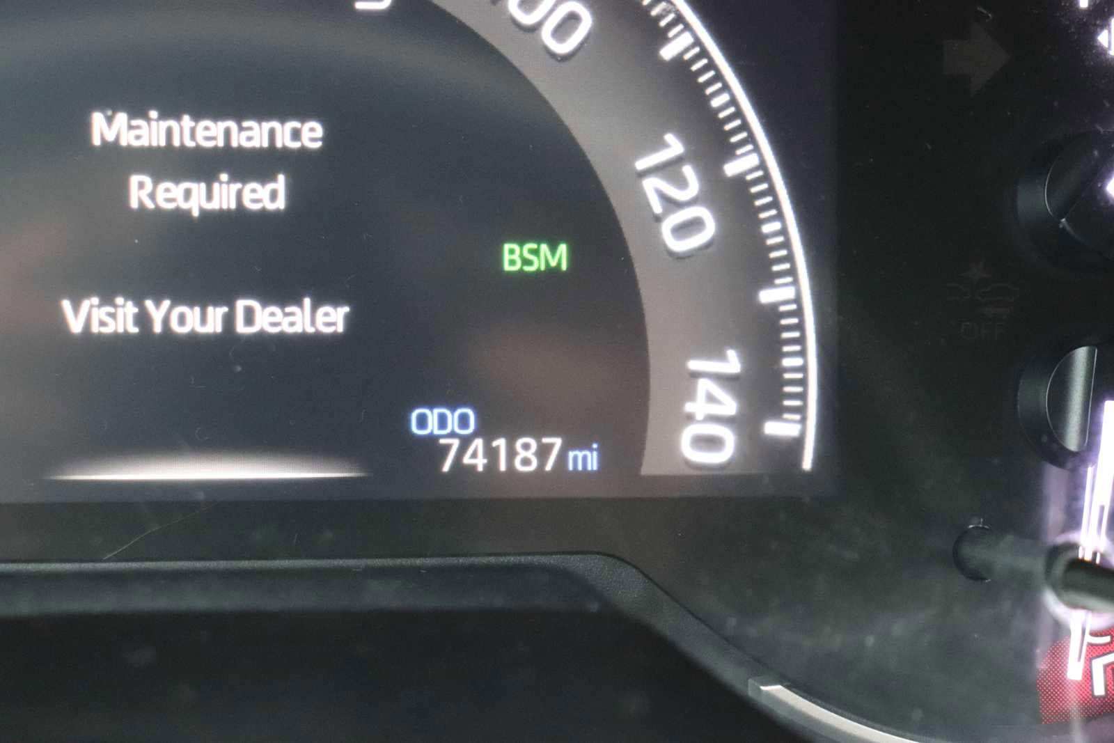 Thumbnail: 2020 Toyota RAV4 - 11