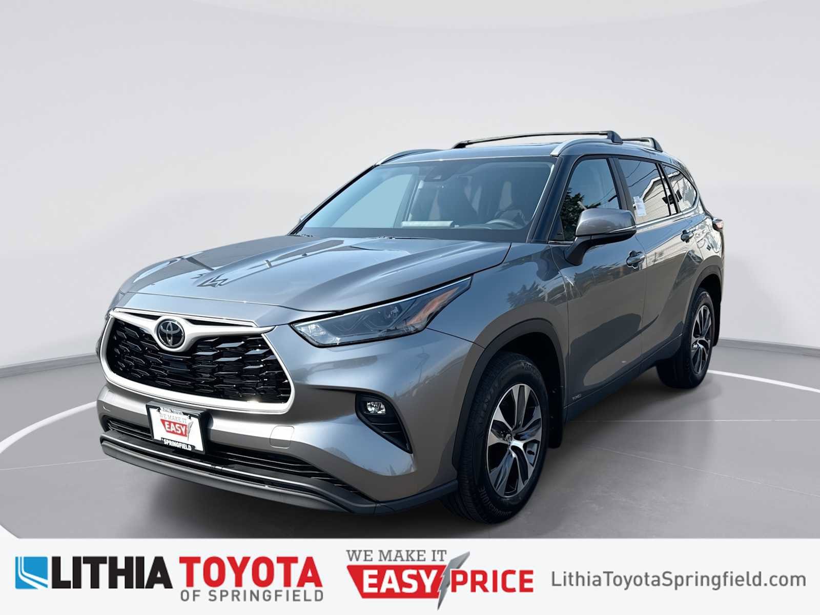 2025 Toyota Highlander Hybrid SUV 