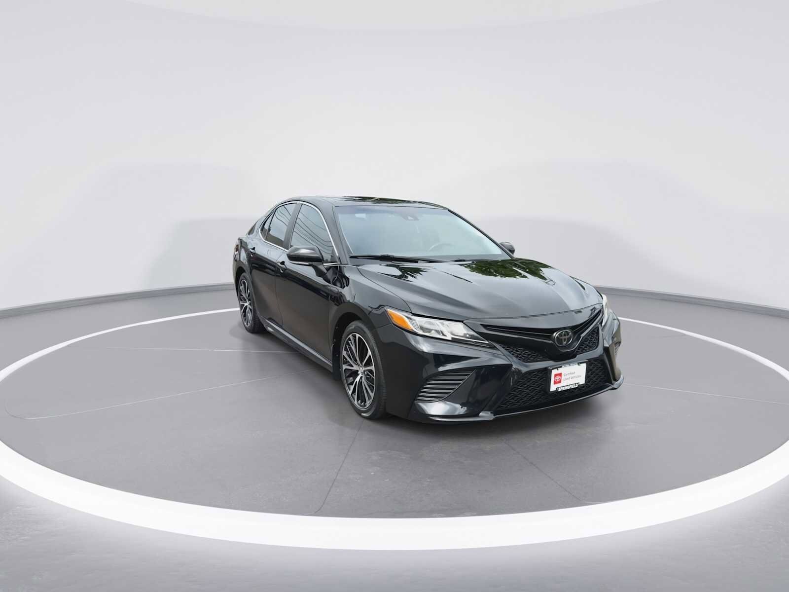 Thumbnail: 2019 Toyota Camry - 2
