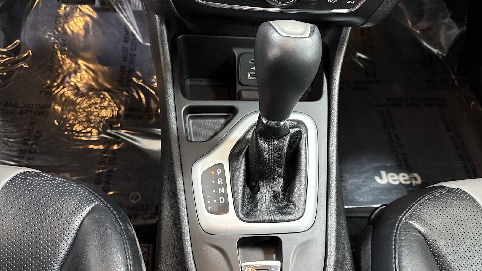 Thumbnail: 2014 Jeep Cherokee - 22