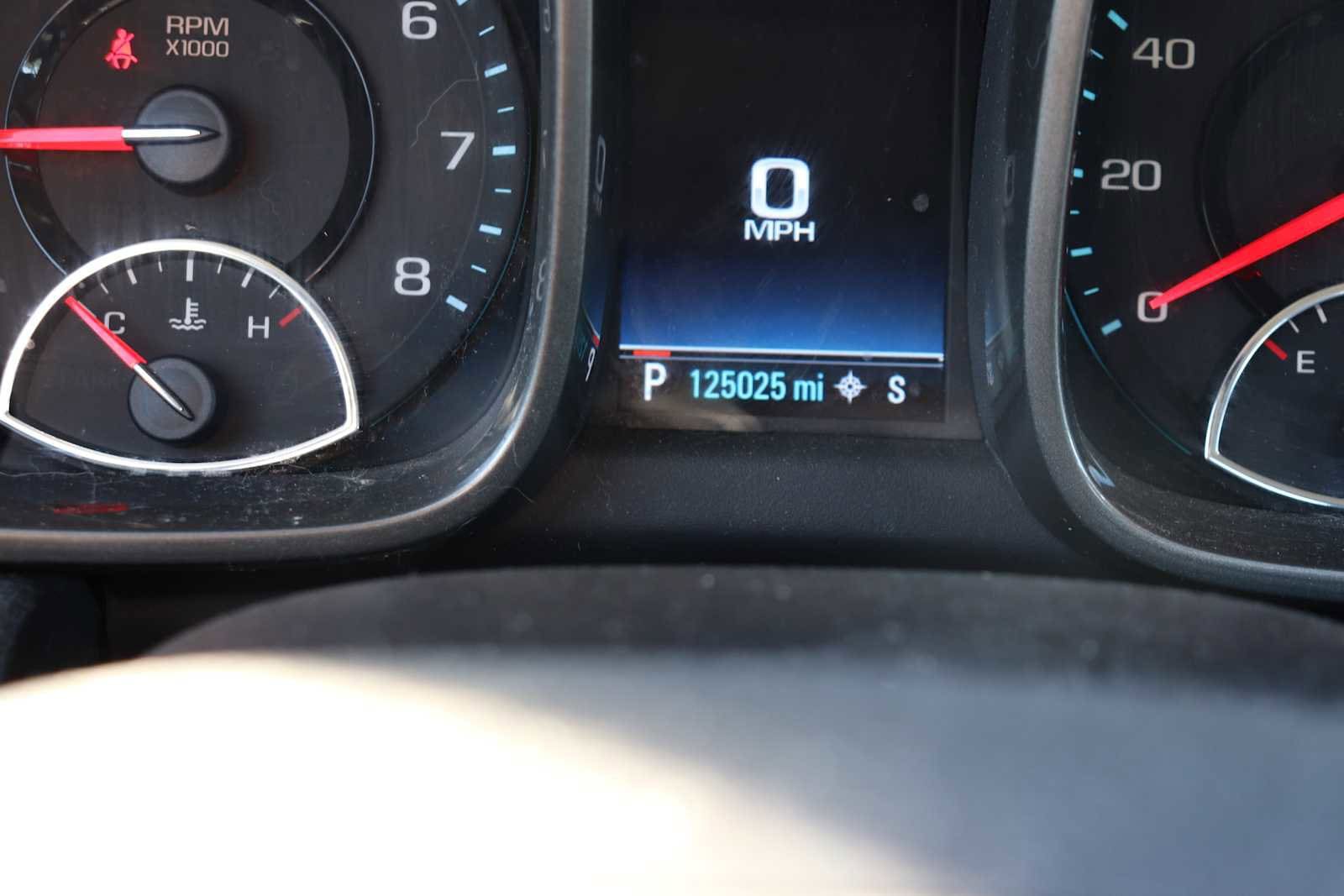 Thumbnail: 2013 Chevrolet Malibu - 11
