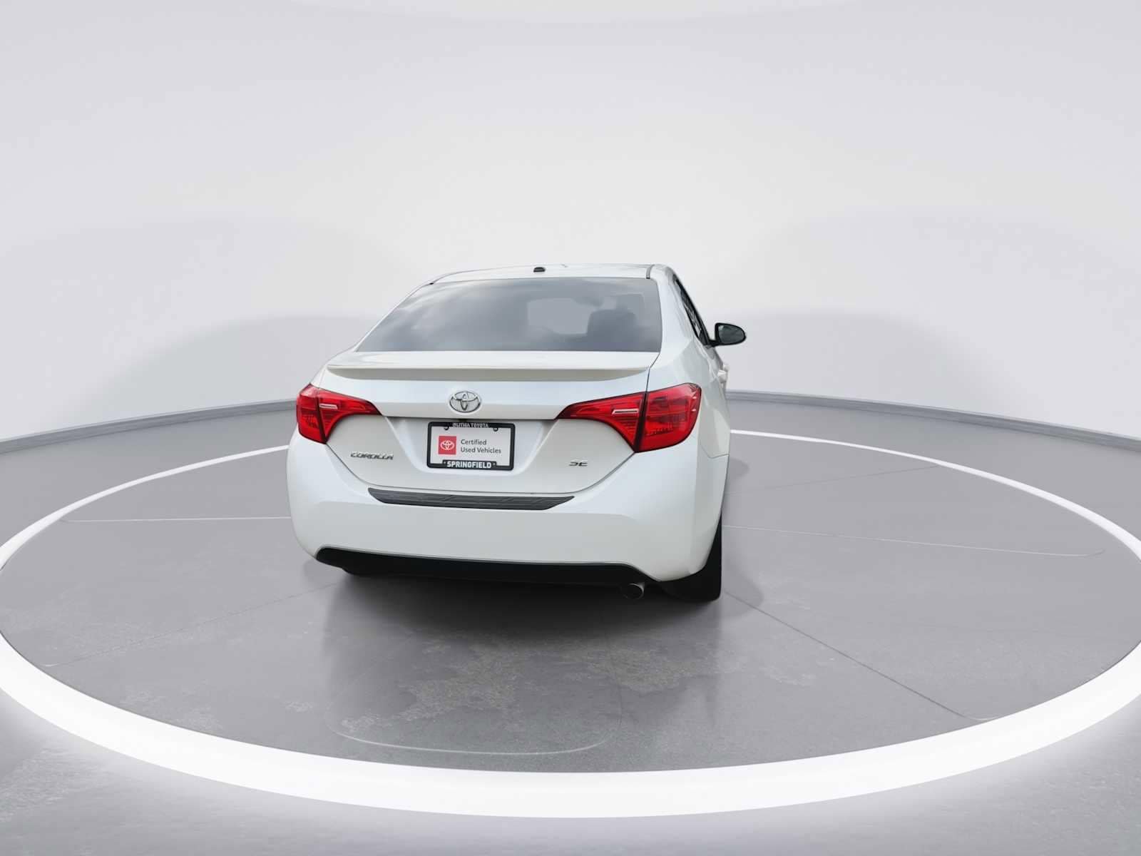 Thumbnail: 2017 Toyota Corolla - 7