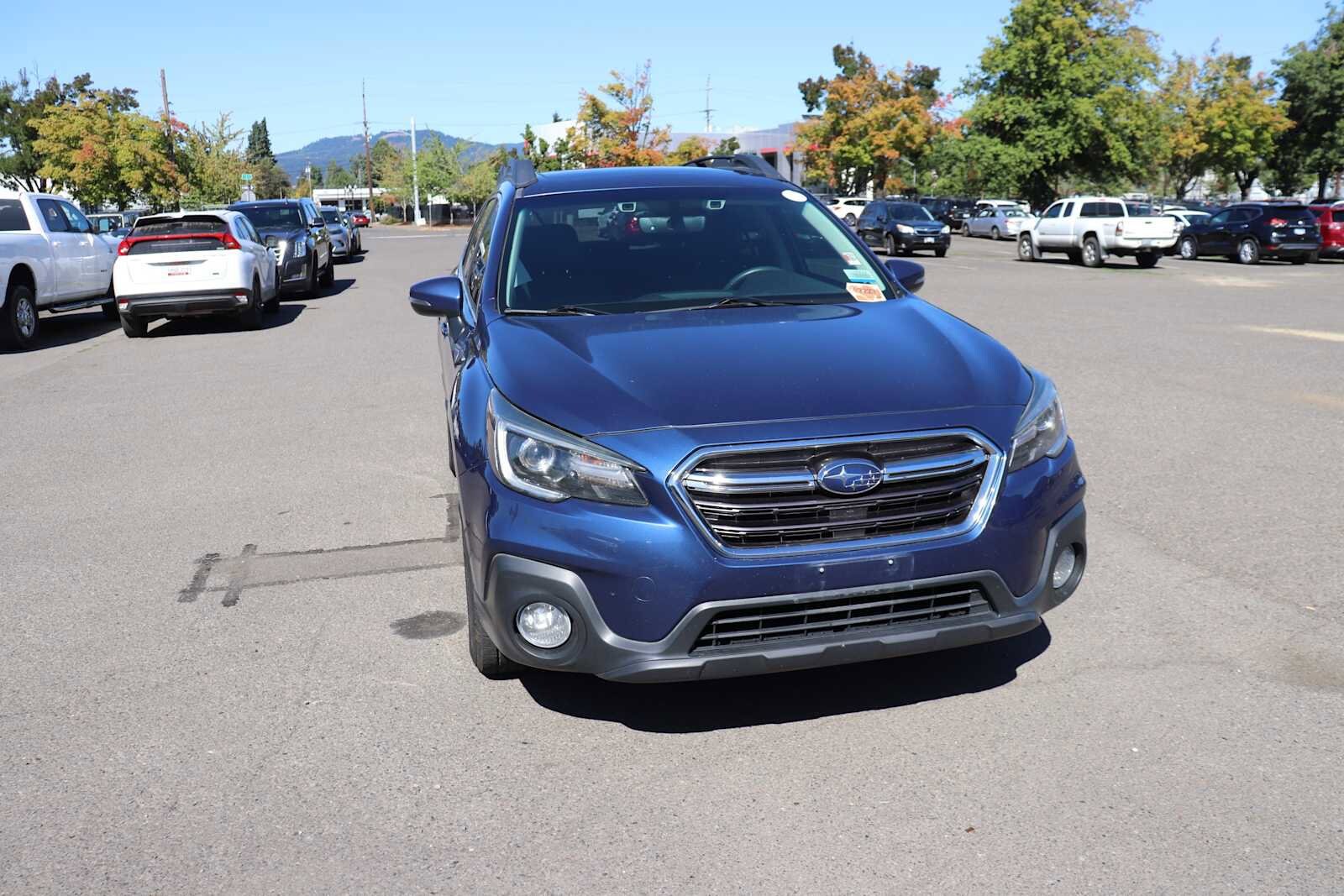 2019 Subaru Outback 2.5i Limited photo 2