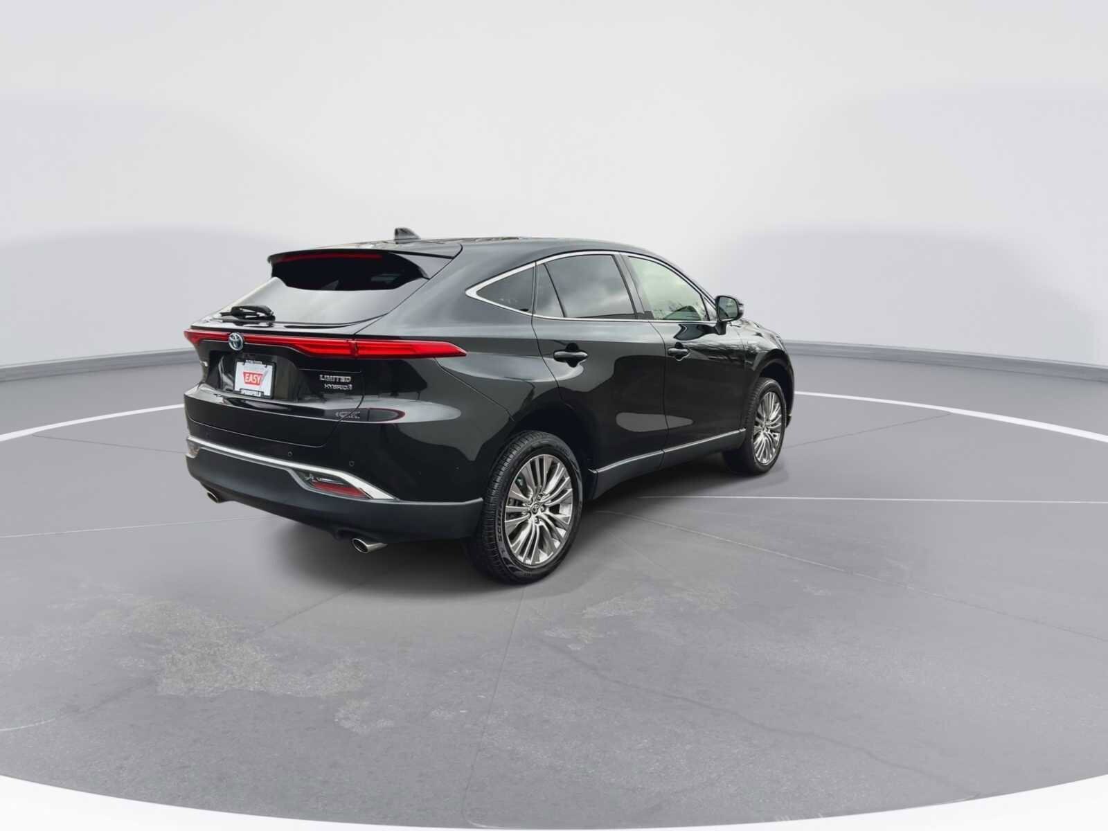 Thumbnail: 2021 Toyota Venza - 8