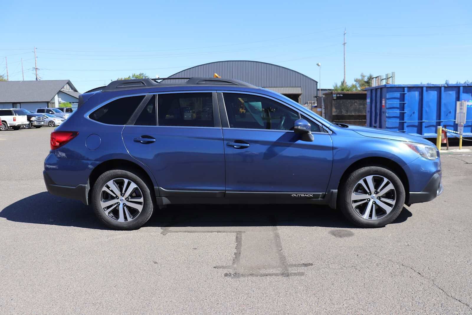 2019 Subaru Outback 2.5i Limited photo 3