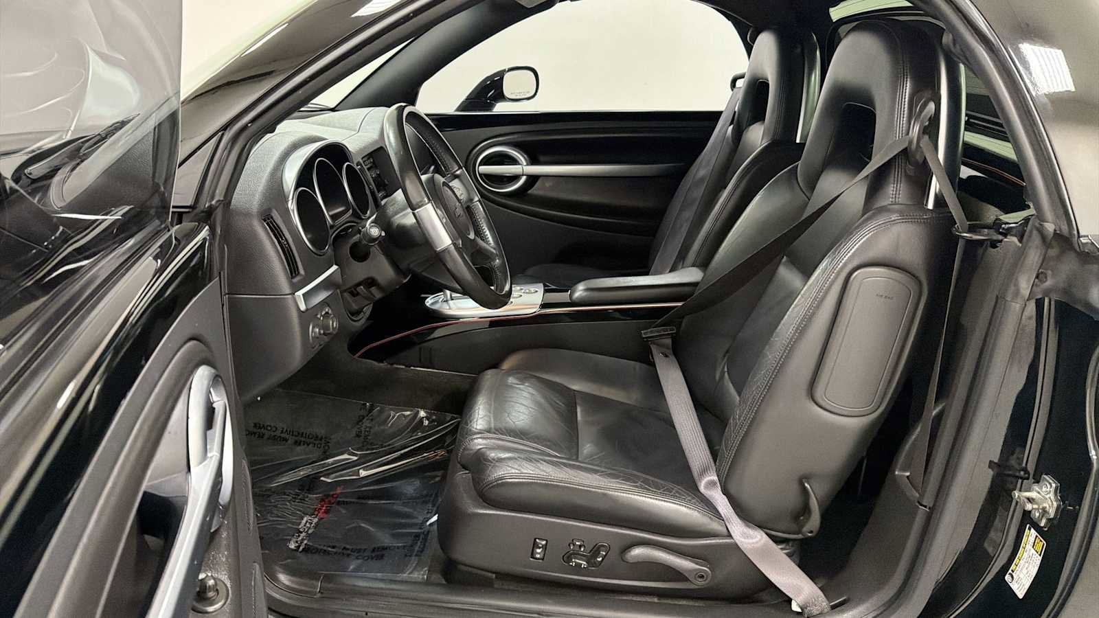 Thumbnail: 2004 Chevrolet SSR - 13