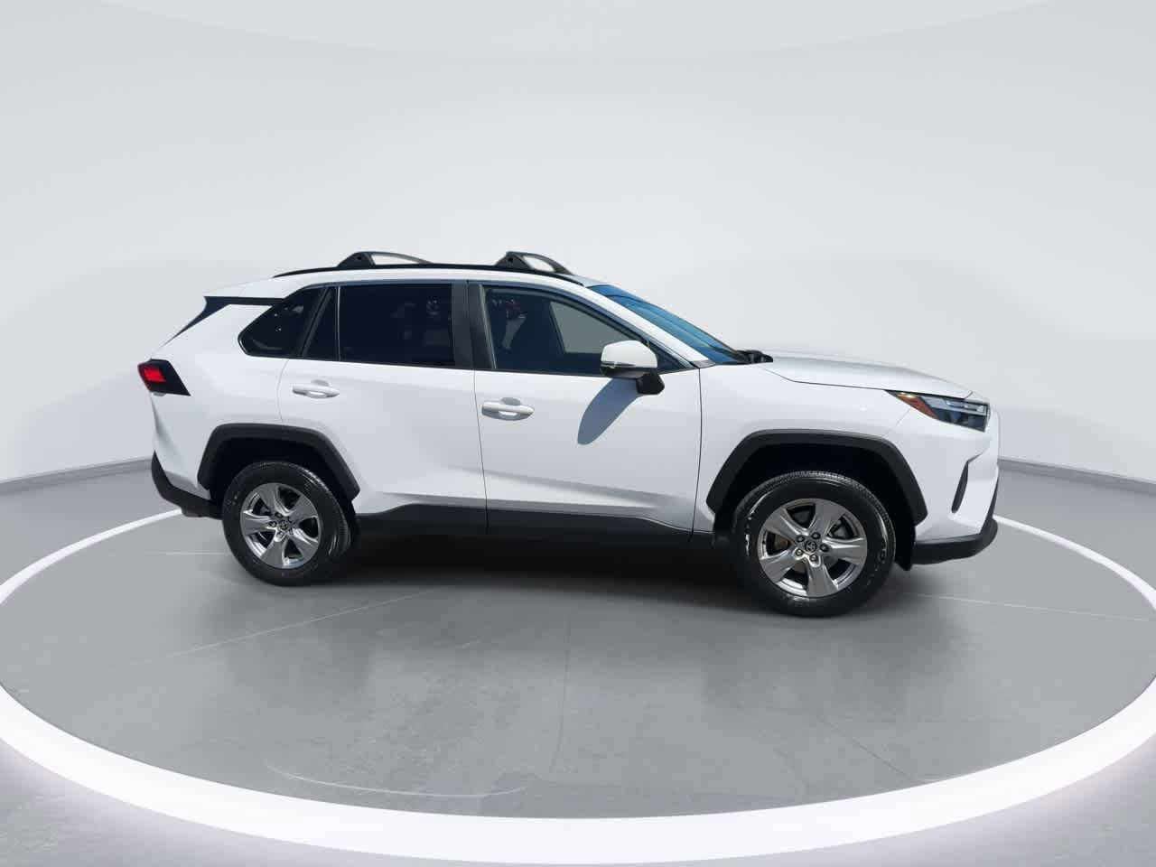Thumbnail: 2025 Toyota RAV4 - 9