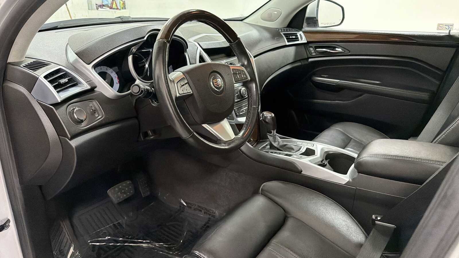 Thumbnail: 2012 Cadillac SRX - 12