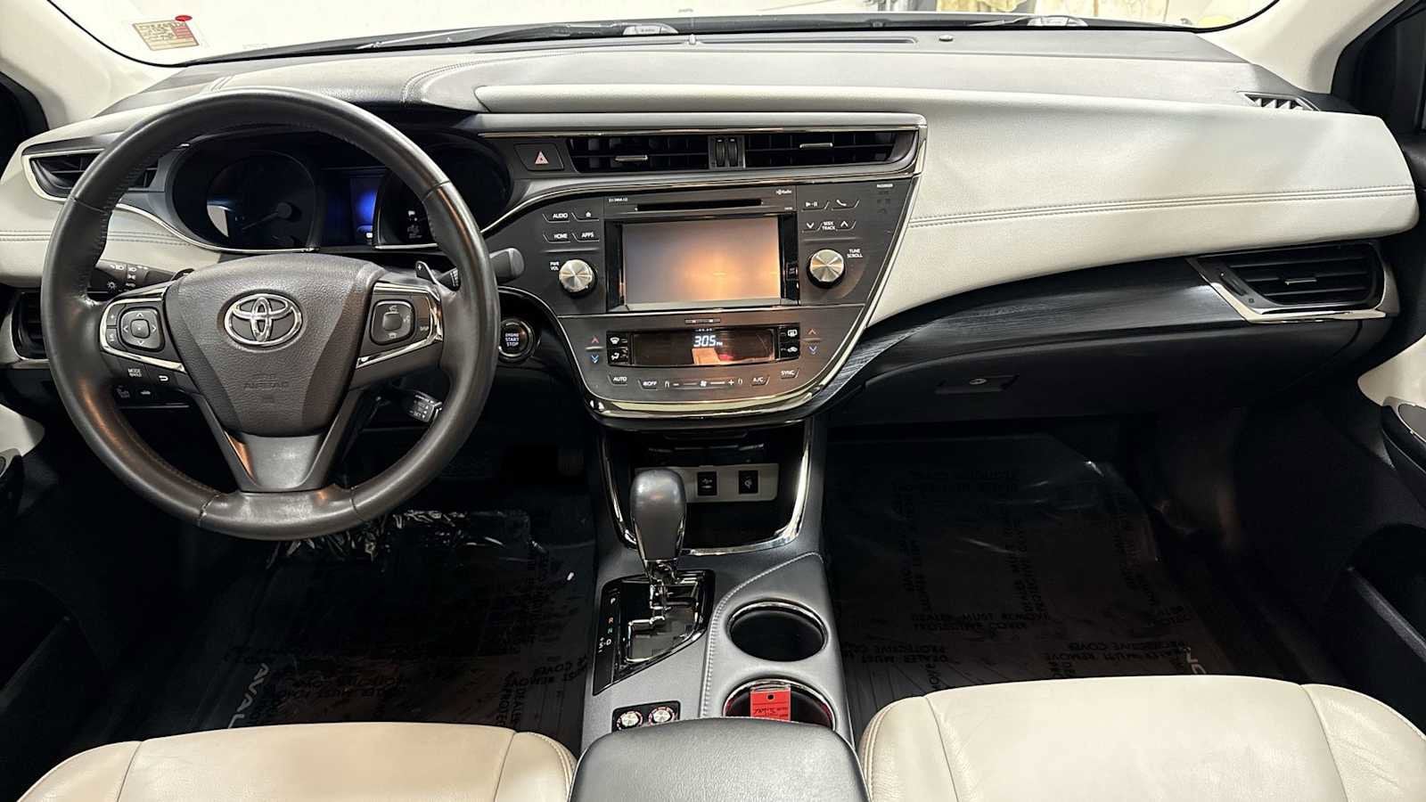 Thumbnail: 2016 Toyota Avalon - 27