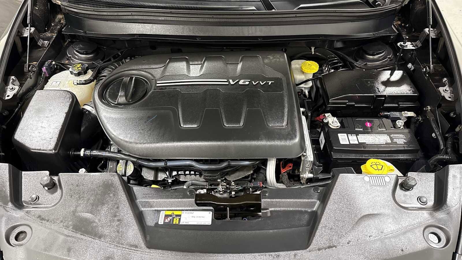 Thumbnail: 2018 Jeep Cherokee - 29