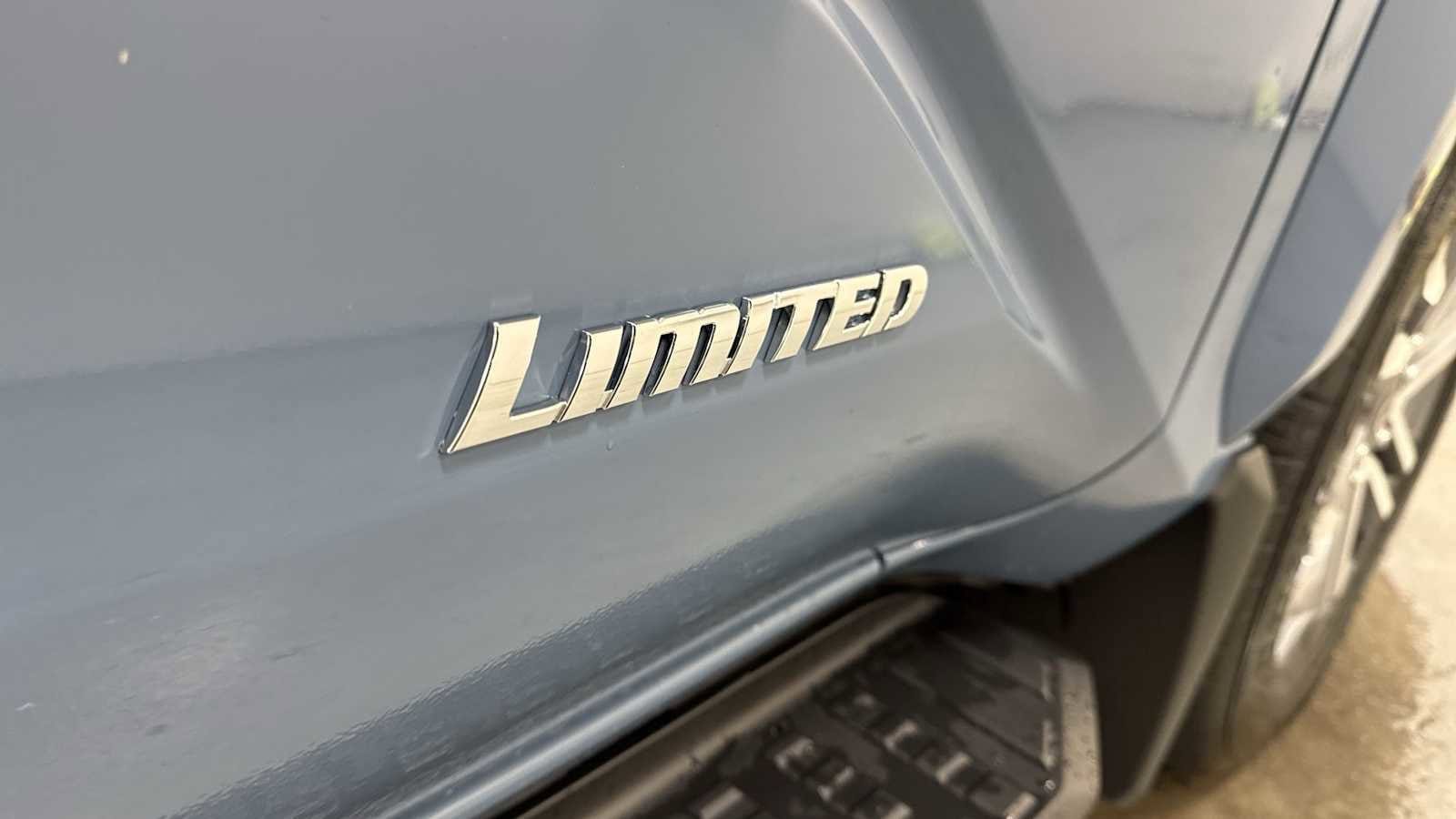 Thumbnail: 2025 Toyota 4Runner - 29