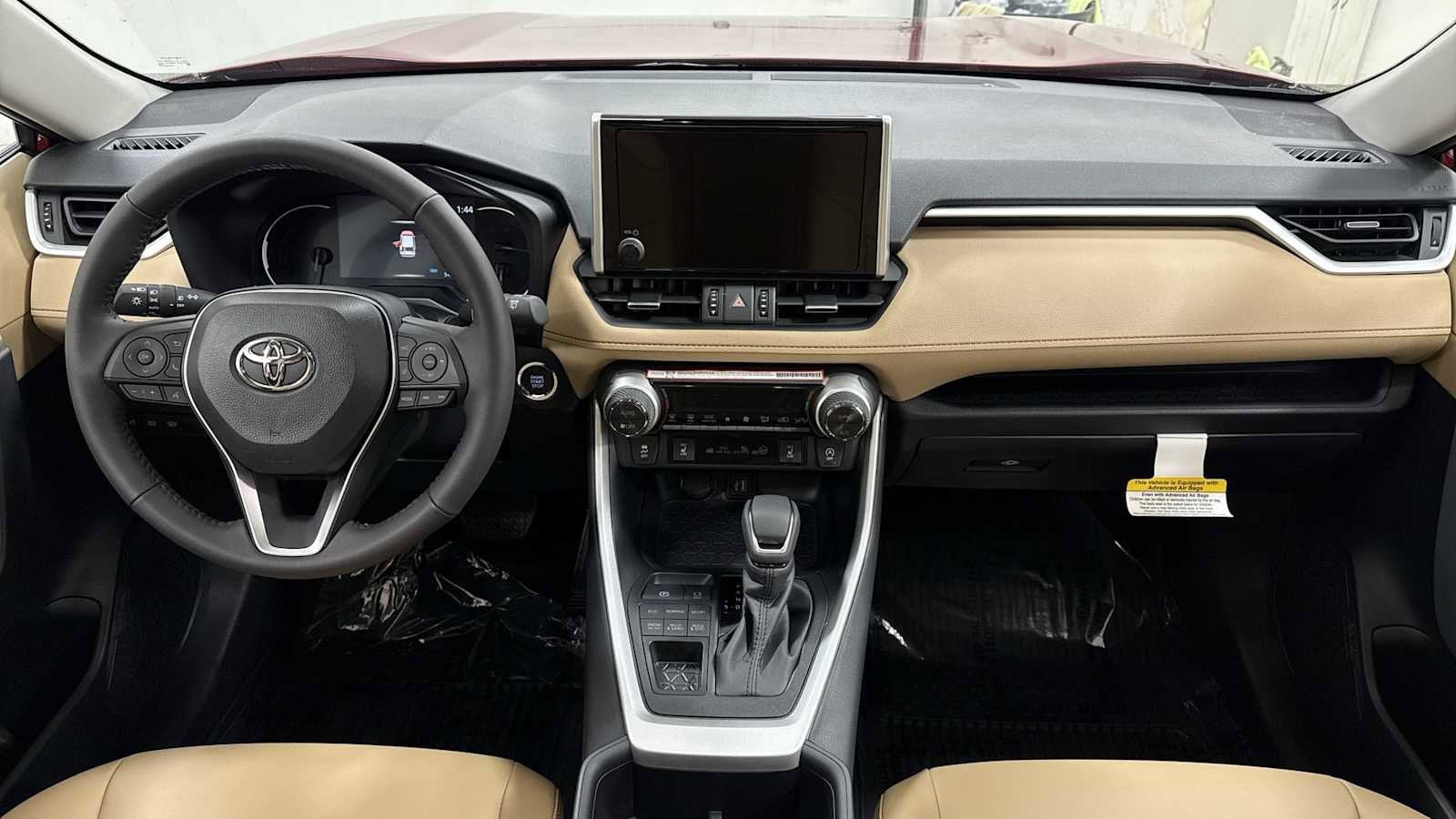 Thumbnail: 2025 Toyota RAV4 - 27