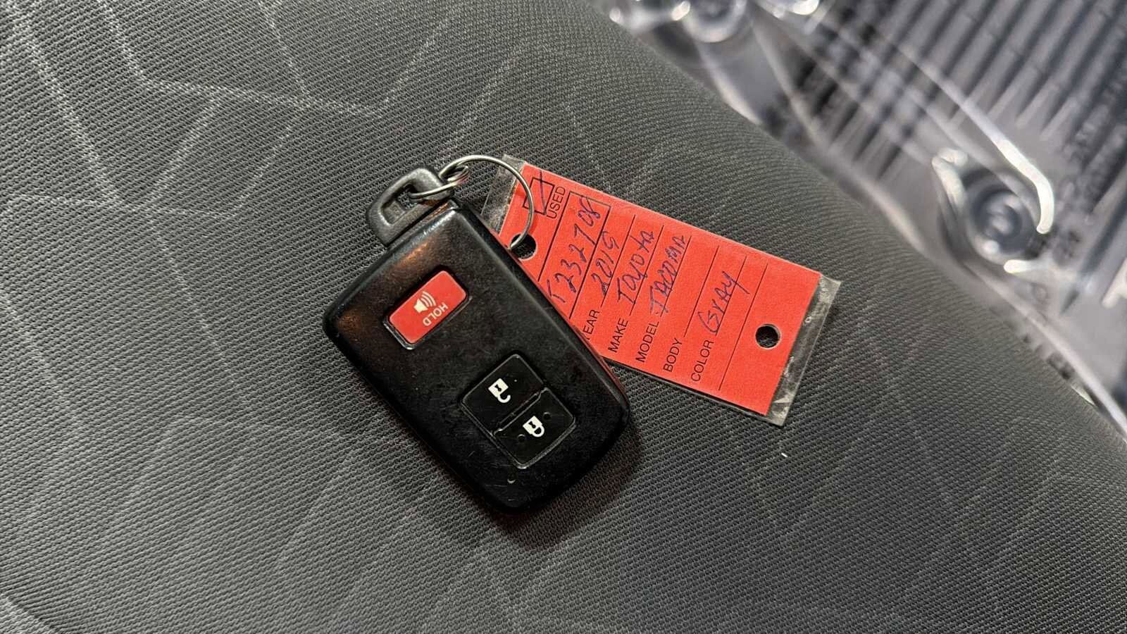 Thumbnail: 2019 Toyota Tacoma - 31