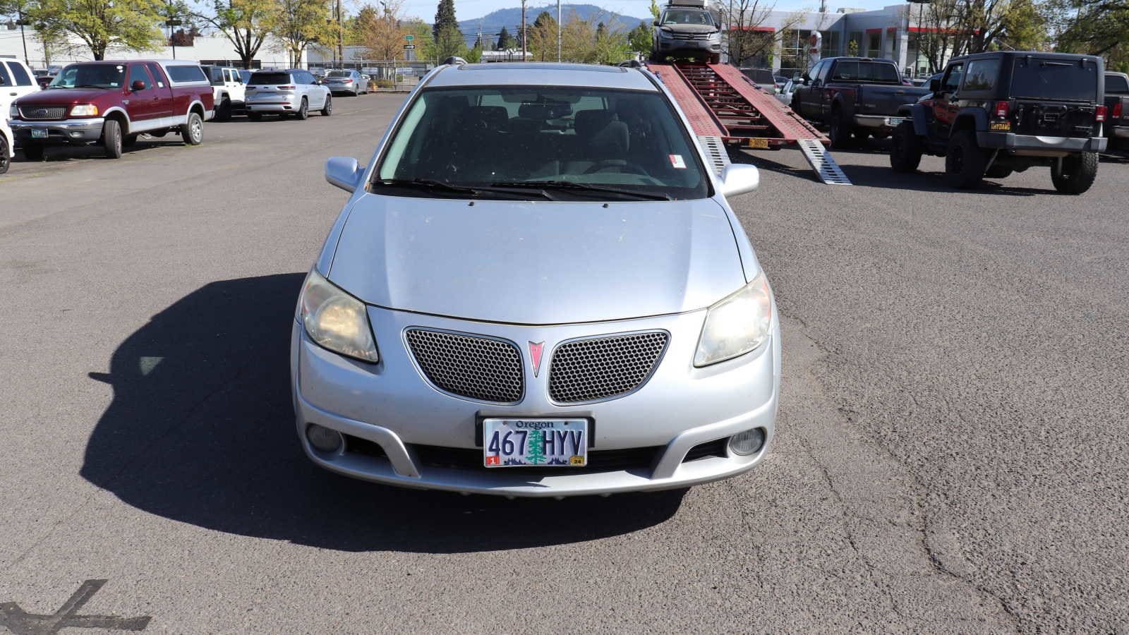 Used 2007 Pontiac Vibe  with VIN 5Y2SL678X7Z405092 for sale in Springfield, OR
