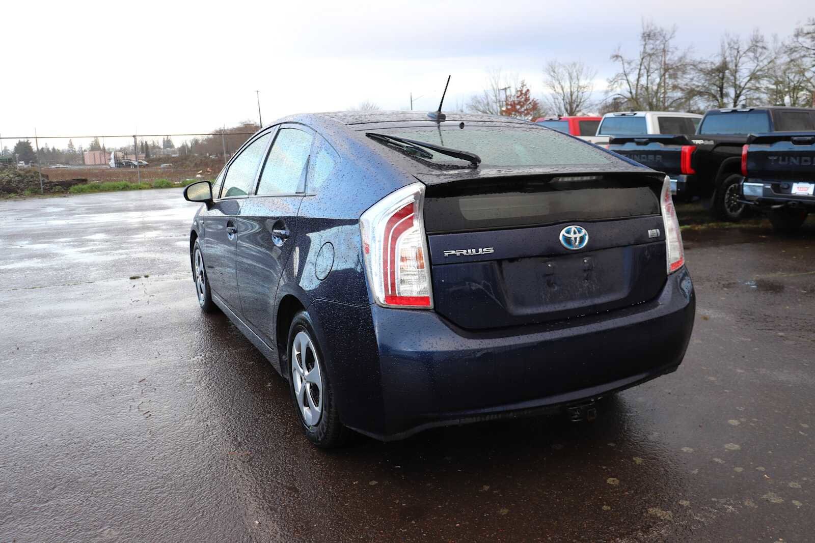 Thumbnail: 2015 Toyota Prius - 7