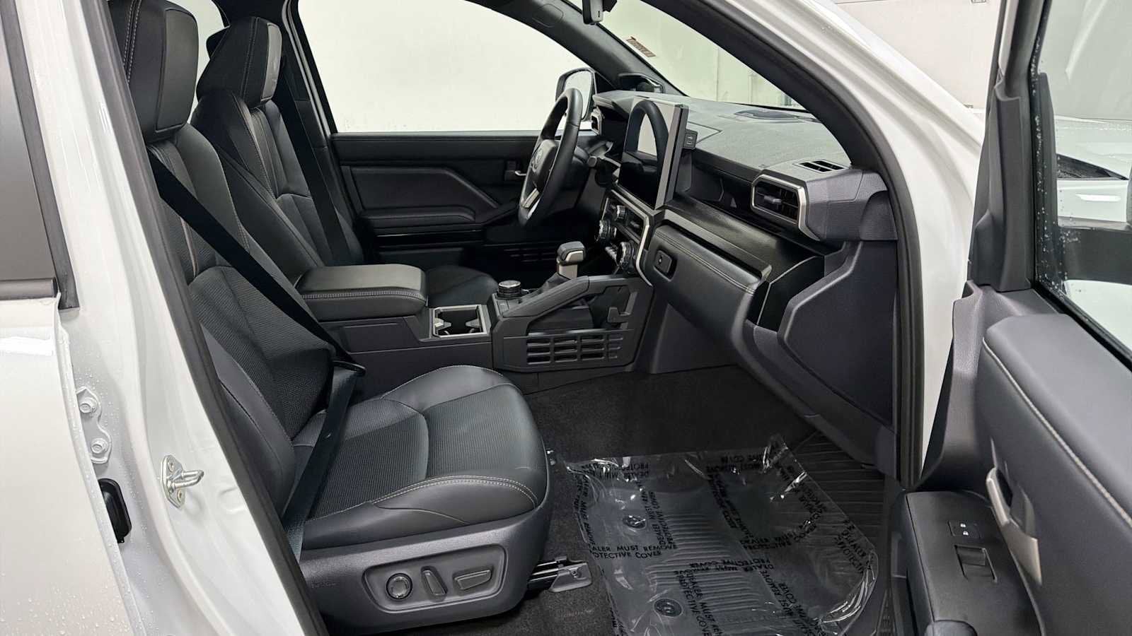 Thumbnail: 2025 Toyota 4Runner - 30