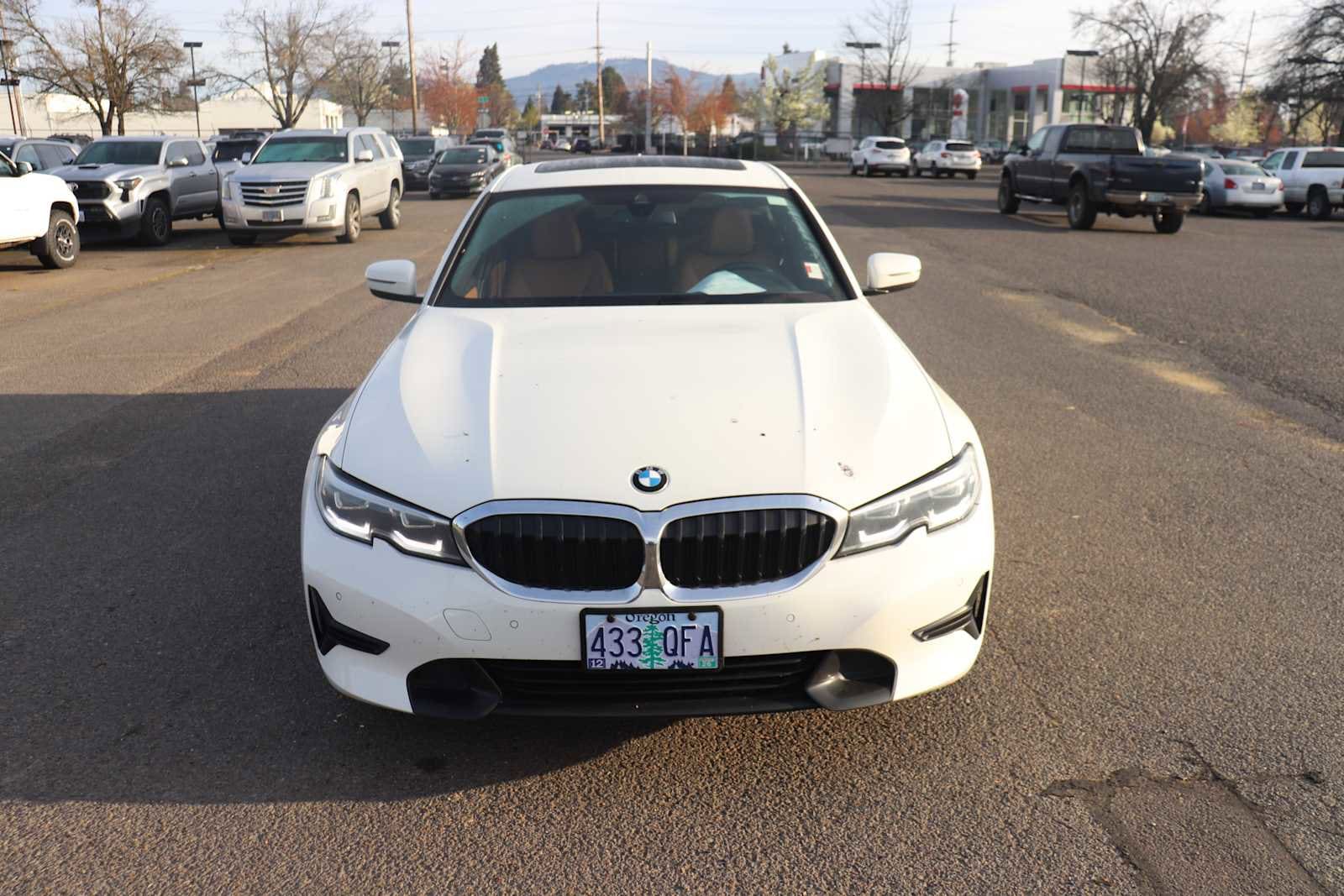 Thumbnail: 2020 BMW 3 Series - 2