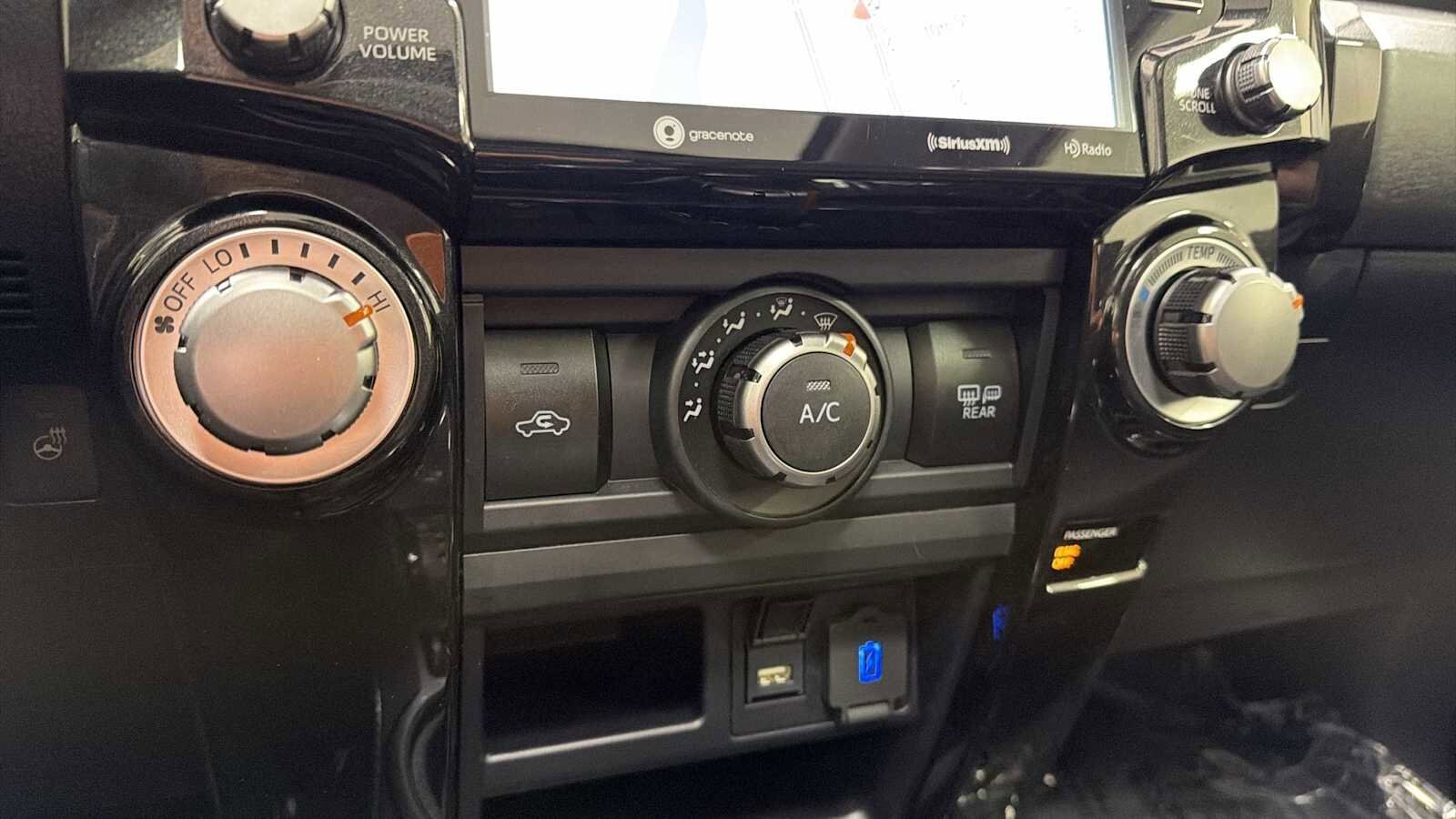 Thumbnail: 2023 Toyota 4Runner - 21