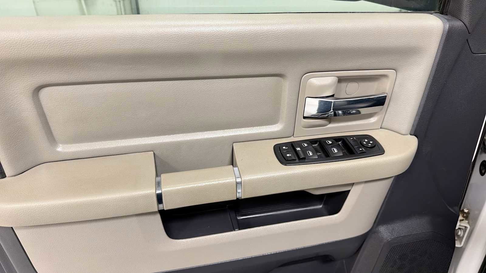 Thumbnail: 2011 RAM 2500 - 15
