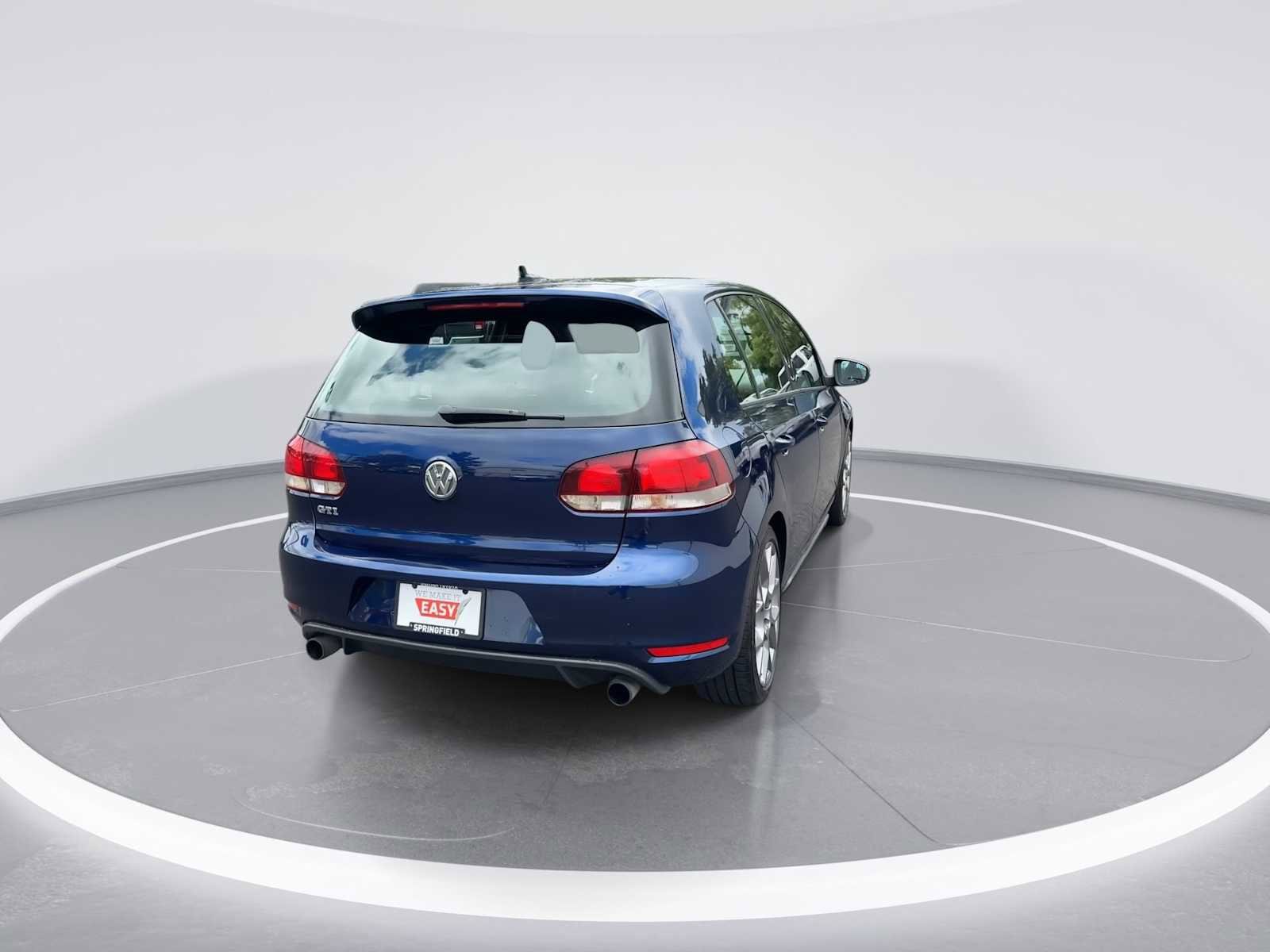 Thumbnail: 2013 Volkswagen Golf - 7