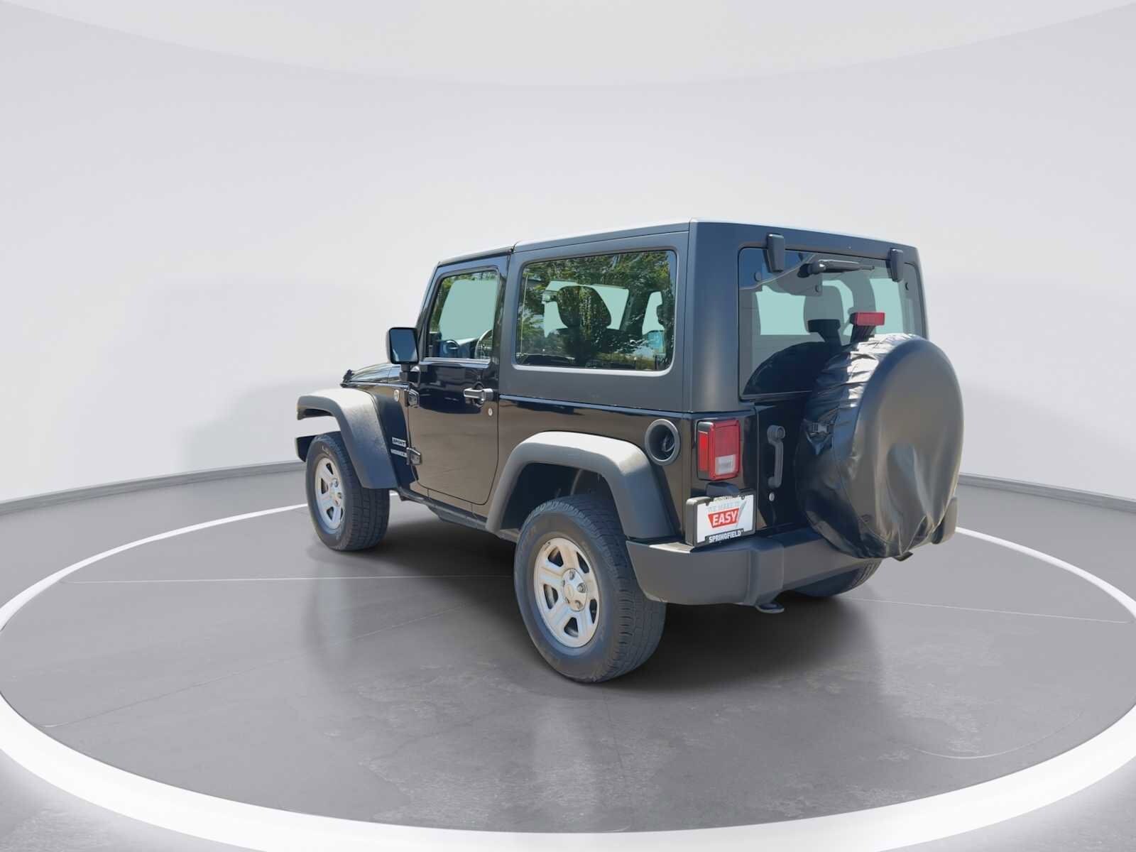 Thumbnail: 2012 Jeep Wrangler - 6
