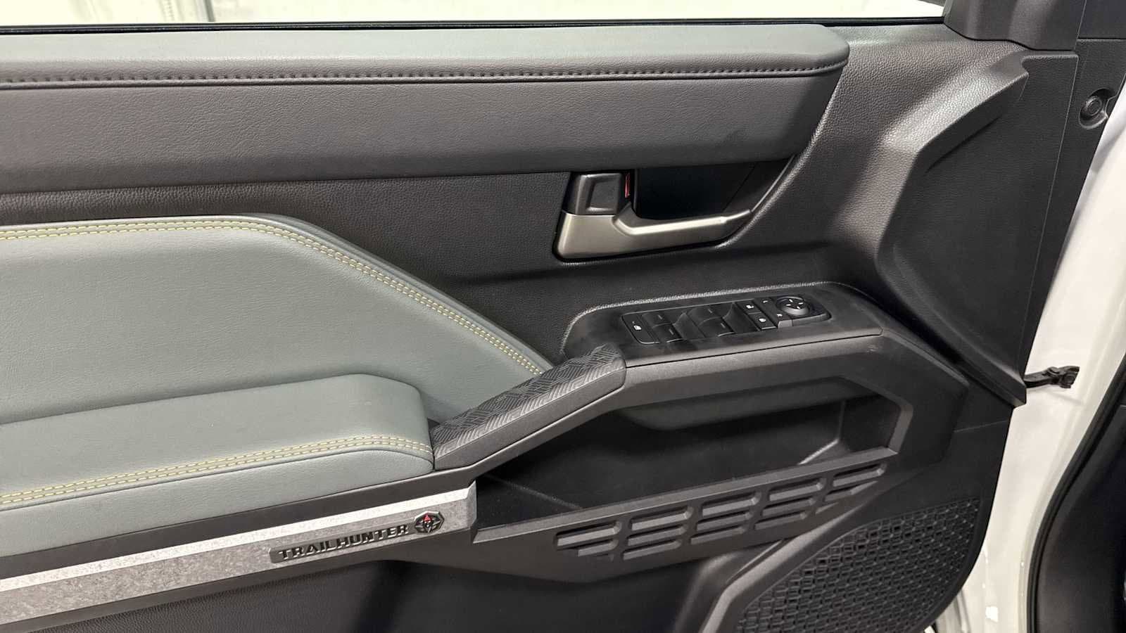 Thumbnail: 2025 Toyota Tacoma - 15