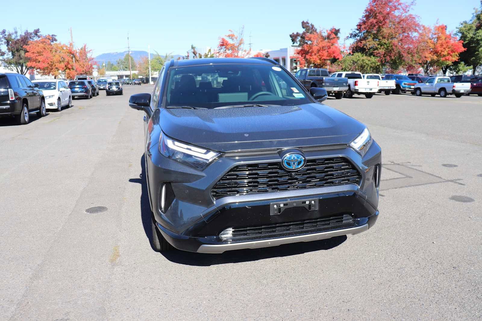 Thumbnail: 2024 Toyota RAV4 - 3