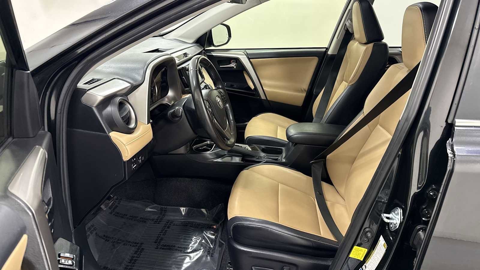 Thumbnail: 2017 Toyota RAV4 - 13