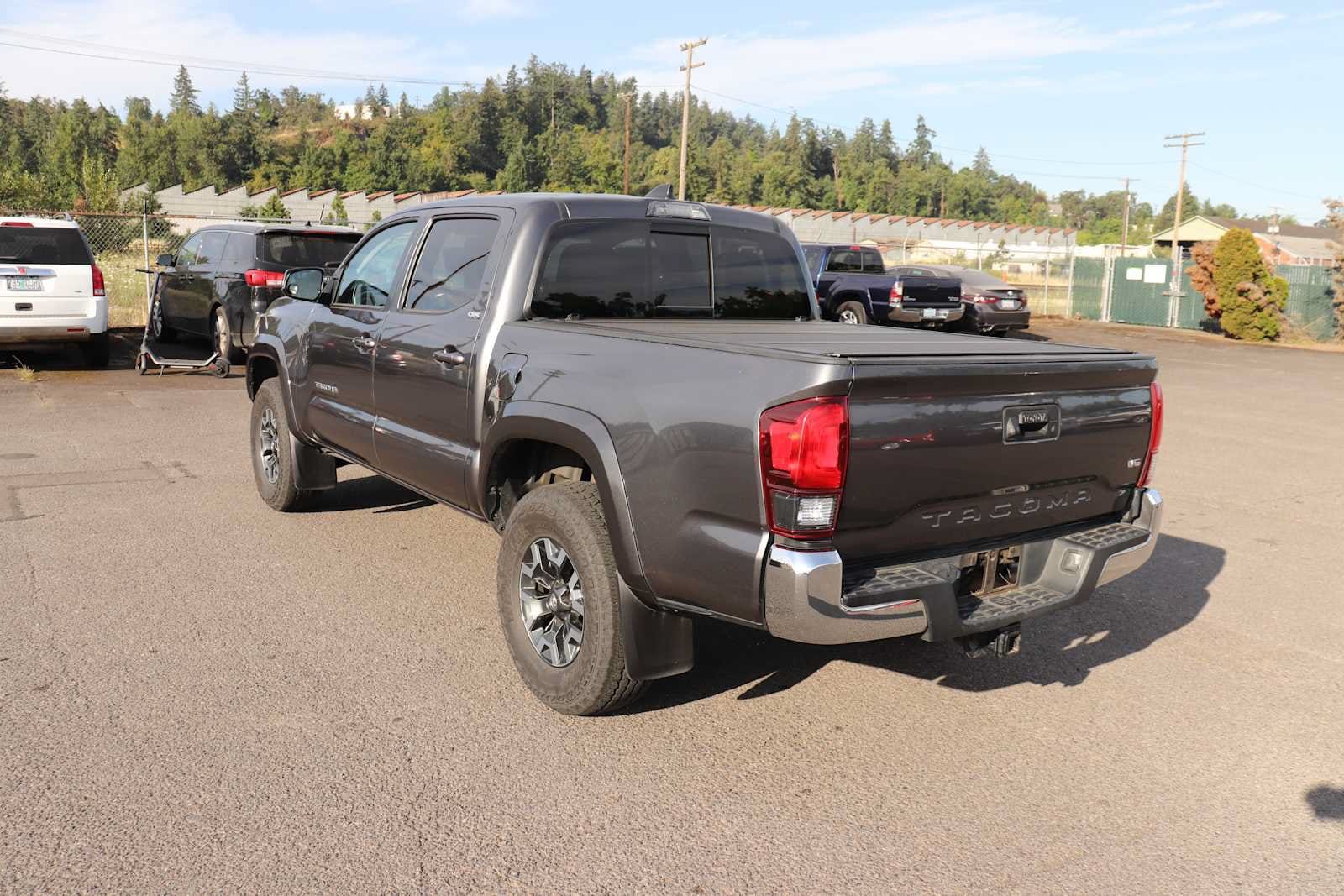 Thumbnail: 2021 Toyota Tacoma - 7
